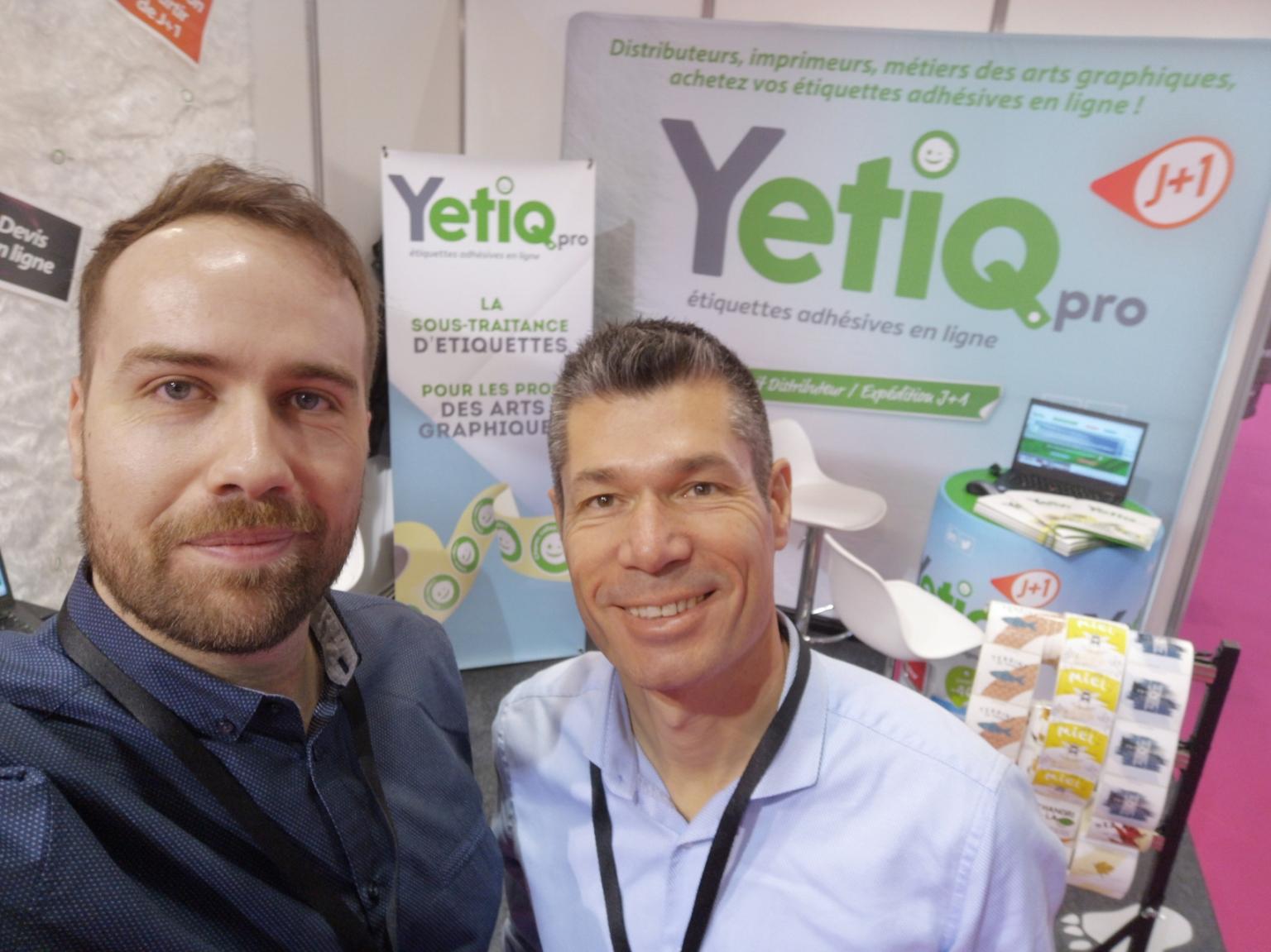 Arnaud et Cdric au C!Print 2020 pour prsenter Yetiq.pro, solution d'impression d'tiquettes adhsives en rouleaux pour les professionnels des arts graphiques