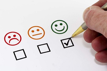 La satisfaction client sur les étiquettes adhésives en bobine est au coeur des actions de Yetiq.pro